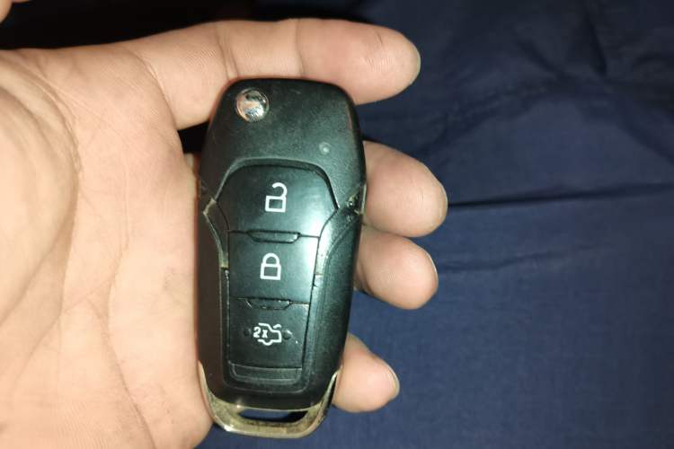 Used Ford Escort 2017 Happy Edition 1.5L Manual Fashion Model Vehicle Key