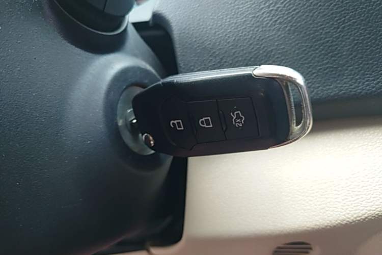 Used Ford Escort 2017 Revised Version 1.5L Automatic Comfort Edition Vehicle Key