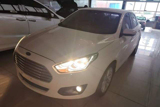Used Ford Escort 2017 Happy Edition 1.5L Manual Fashion Model