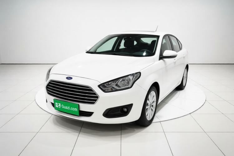 Ford Escort 2017 Happy Edition 1.5L Manual Fashion Model с пробегом Guazi used car, China used car export, Used car for sale, Used cars, Cheapest cars for sale