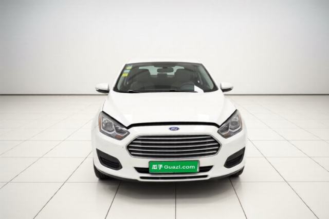 Ojetý Ford Escort 2017 Revised Version 1.5L Automatic Comfort Edition