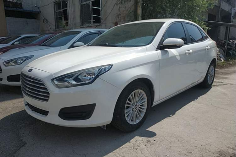 Used Ford Escort 2017 Revised Version 1.5L Manual Comfort Edition Guazi used car, China used car export, Used car for sale, Used  cars, Cheapest cars for sale