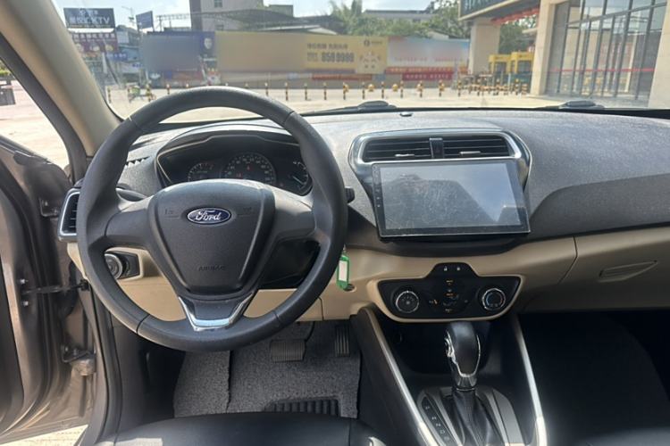 Used Ford Escort 2017 Revised Version 1.5L Automatic Comfort Edition Exterior 9