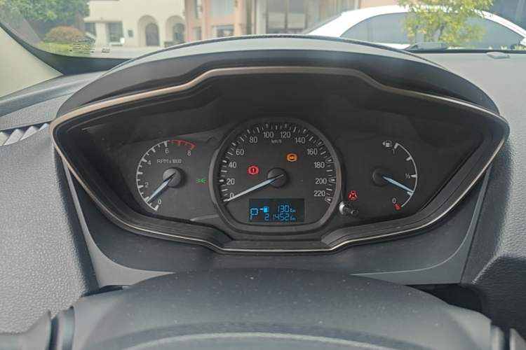 Used Ford Escort 2017 Revised Version 1.5L Automatic Comfort Edition Instrument Cluster