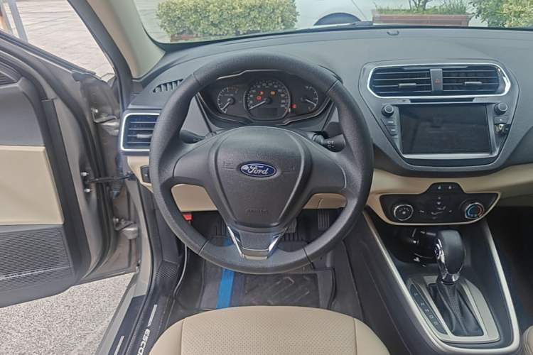 Used Ford Escort 2017 Revised Version 1.5L Automatic Comfort Edition Steering Wheel
