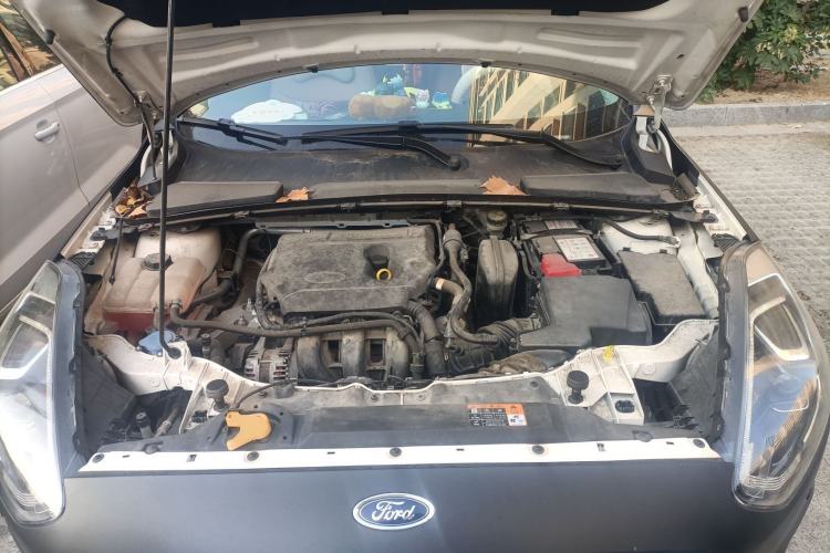 Used Ford Escort 2019 Revised Version 1.5L Automatic Enjoyment Type China VI Standard Engine Bay