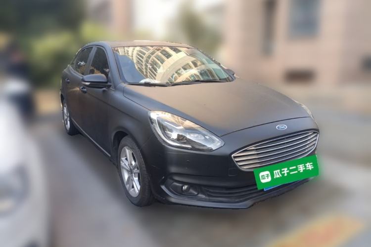 Used Ford Escort 2019 Revised Version 1.5L Automatic Enjoyment Type China VI Standard Front Right 45 Deg