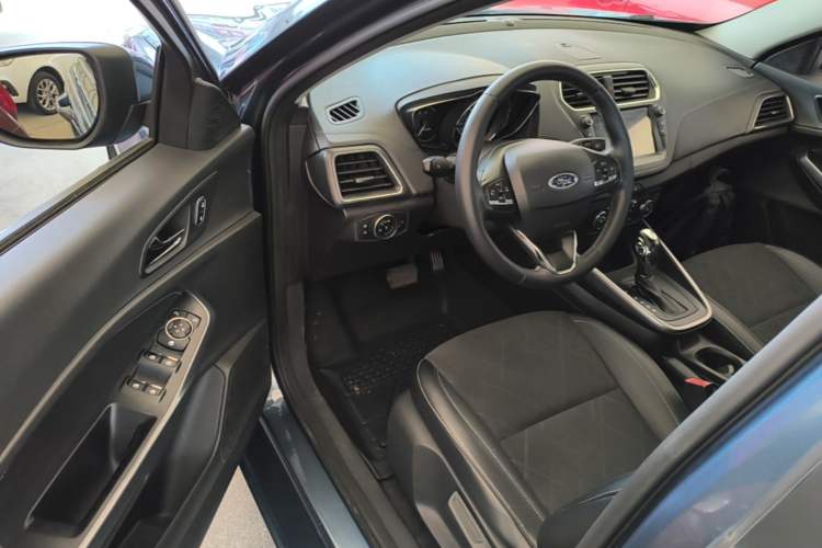 Used Ford Escort 2019 Revised Version 1.5L Automatic Enjoyment Type China VI Standard Driver Seat