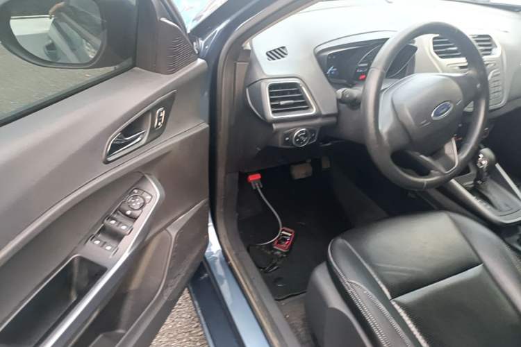 Used Ford Escort 2019 Revised 1.5L Automatic ZhiXiang Version (Tire Pressure Monitoring) China VI Standard Driver Seat