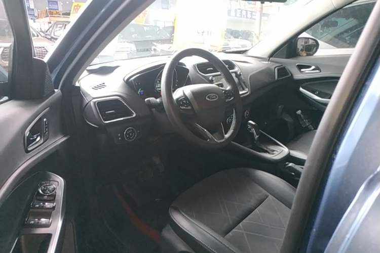 Used Ford Escort 2019 Revised Version 1.5L Automatic Enjoyment Type China VI Standard Driver Seat