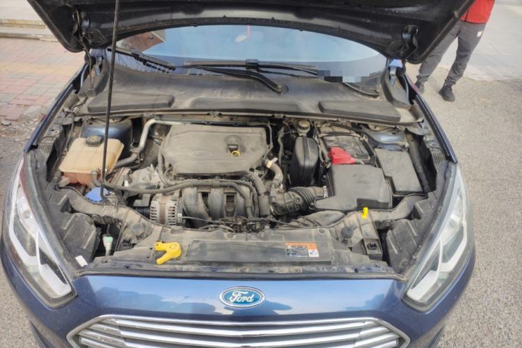 Used Ford Escort 2019 Revised Version 1.5L Manual "Quality Enjoyment" Trim (Tire Pressure Monitoring) China VI Standard Engine Bay