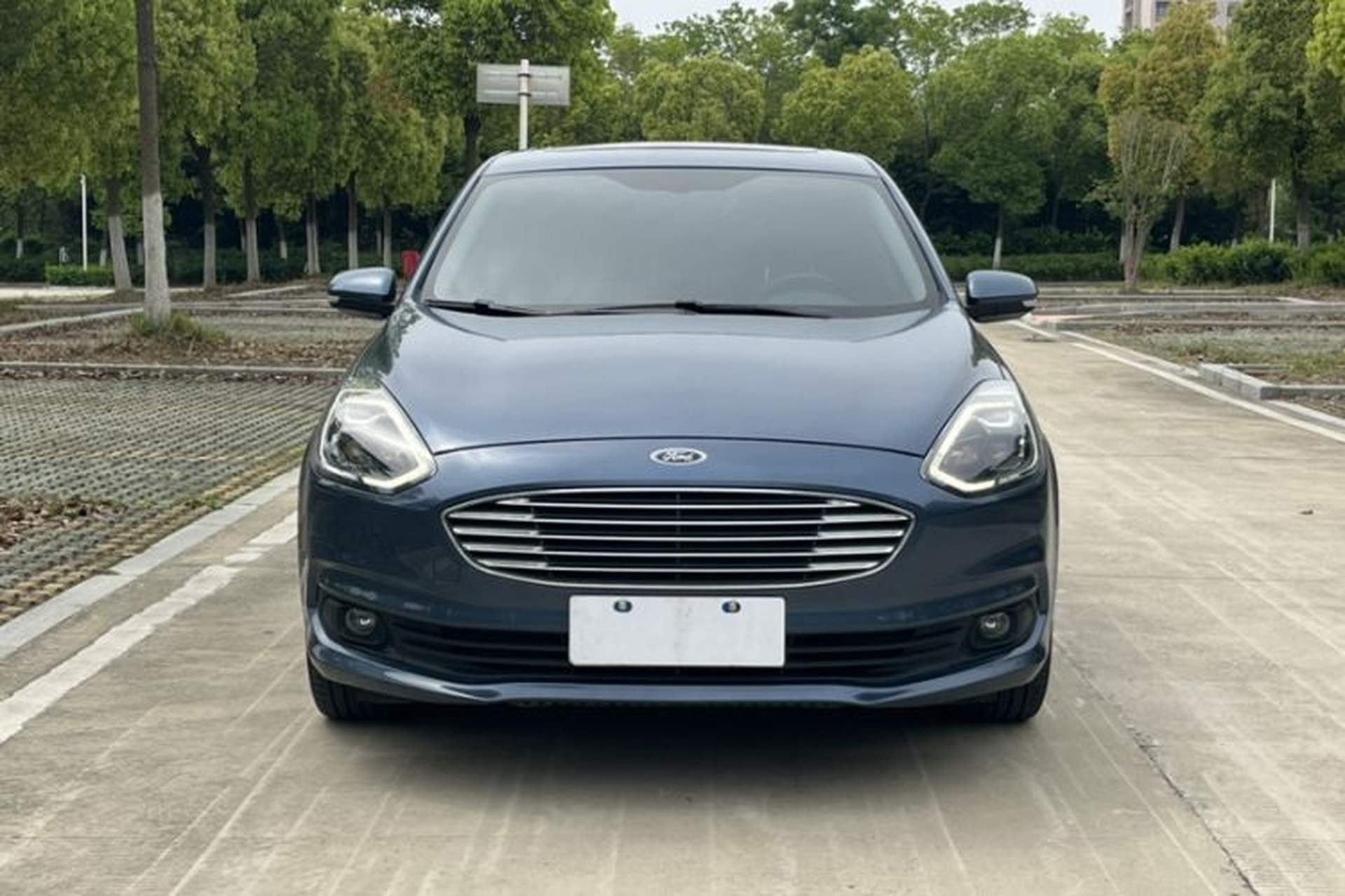 Used Ford Escort 2019 Revised Version 1.5L Automatic Enjoyment Type China VI Standard Exterior 3