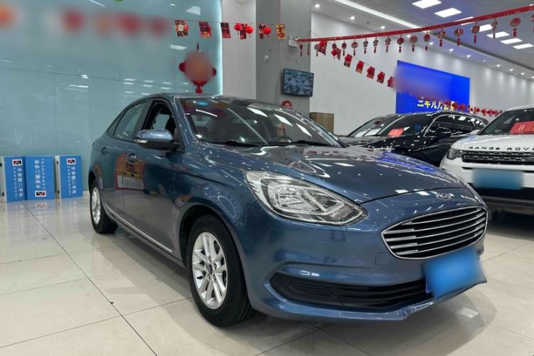 Used Ford Escort 2019 1.5L Automatic ZhiXiang Model Exterior 3