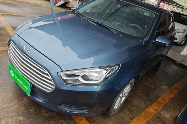 Used Ford Escort 2019 Revised Version 1.5L Manual "Quality Enjoyment" Trim (Tire Pressure Monitoring) China VI Standard Guazi used car, China used car export, Used car for sale, Used cars, Cheapest cars for sale