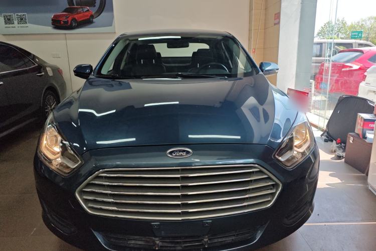 Used Ford Escort 2019 Revised 1.5L Automatic ZhiXiang Version (Tire Pressure Monitoring) China VI Standard Front
