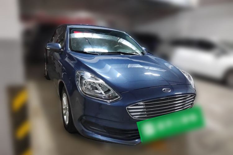 Used Ford Escort 2019 1.5L Automatic ZhiXiang Model Front Right 45 Deg