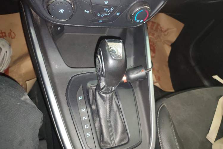 Used Ford Escort 2019 1.5L Automatic Enjoyment Model Gear Lever