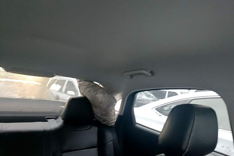 Used Ford Escort 2019 Revised 1.5L Automatic ZhiXiang Version (Tire Pressure Monitoring) China VI Standard Headliner