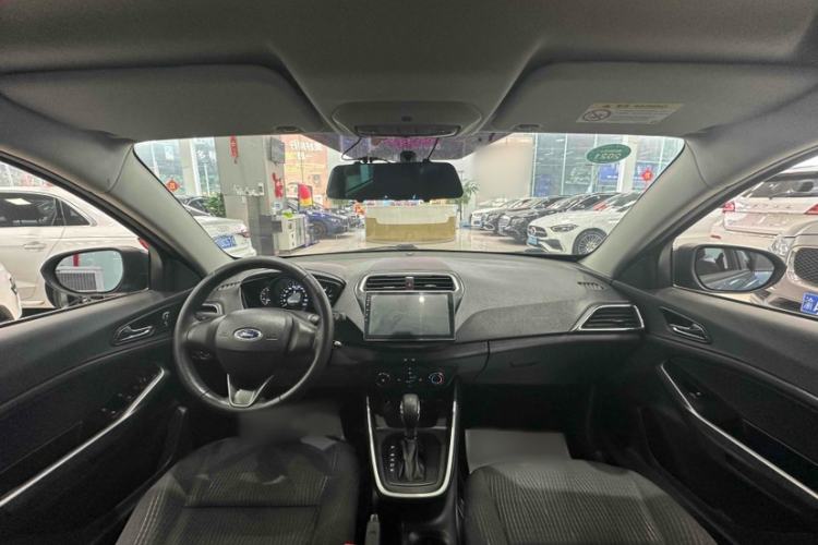 Used Ford Escort 2019 1.5L Automatic ZhiXiang Model Interior 2