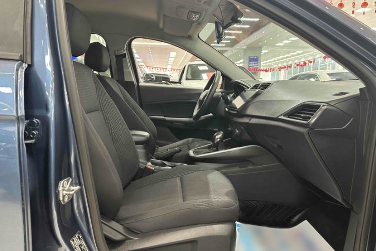 Used Ford Escort 2019 1.5L Automatic ZhiXiang Model Interior 7