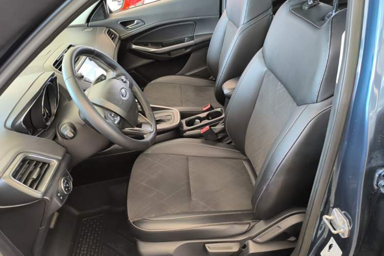 Used Ford Escort 2019 Revised Version 1.5L Automatic Enjoyment Type China VI Standard Left Front Seat