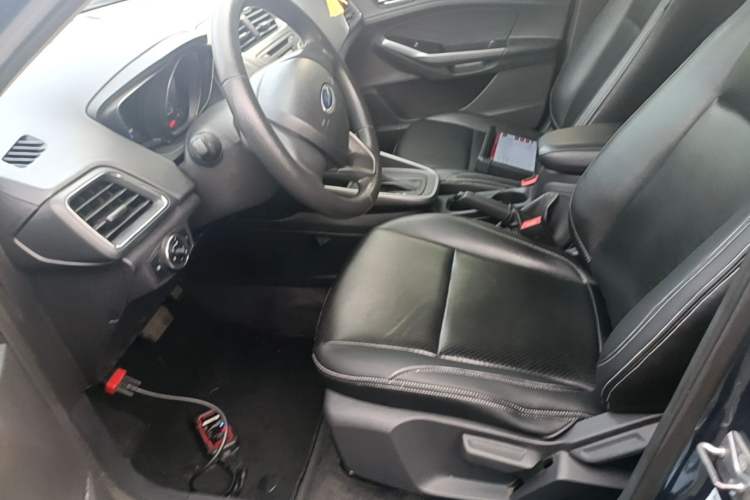 Used Ford Escort 2019 Revised 1.5L Automatic ZhiXiang Version (Tire Pressure Monitoring) China VI Standard Left Front Seat