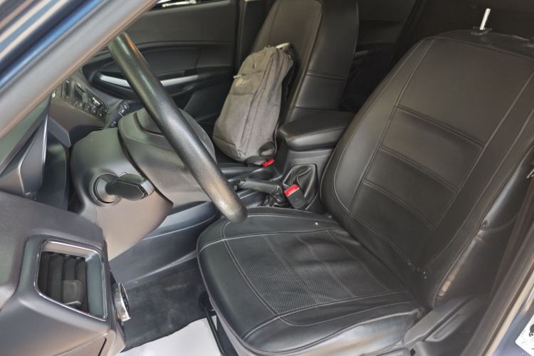 Used Ford Escort 2019 Revised 1.5L Automatic ZhiXiang Version (Tire Pressure Monitoring) China VI Standard Left Front Seat