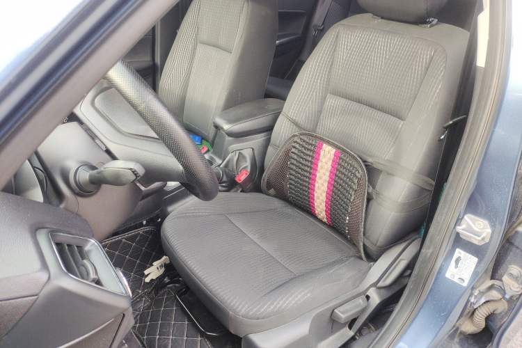 Used Ford Escort 2019 Revised Version 1.5L Manual "Quality Enjoyment" Trim (Tire Pressure Monitoring) China VI Standard Left Front Seat