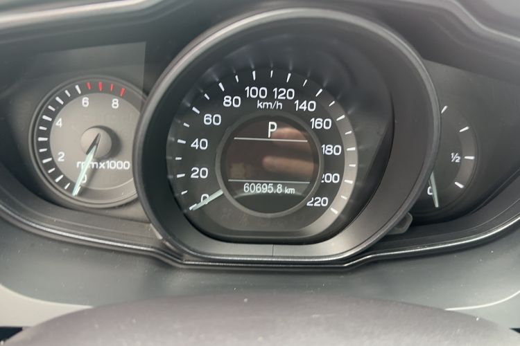 Used Ford Escort 2019 1.5L Automatic ZhiXiang Model Odometer Close Up