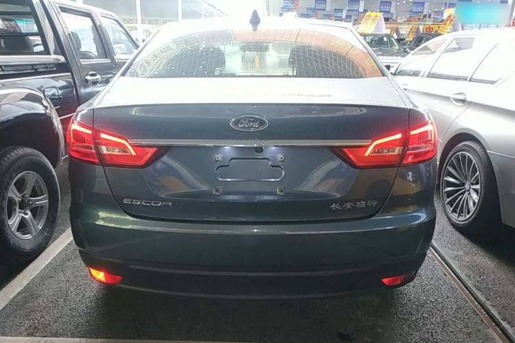 Used Ford Escort 2019 Revised Version 1.5L Automatic Enjoyment Type China VI Standard Rear