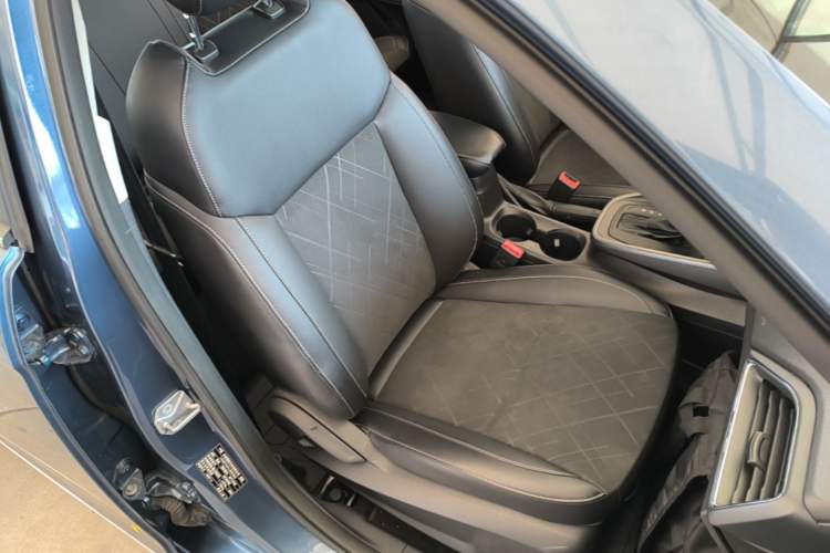 Used Ford Escort 2019 Revised Version 1.5L Automatic Enjoyment Type China VI Standard Right Front Seat