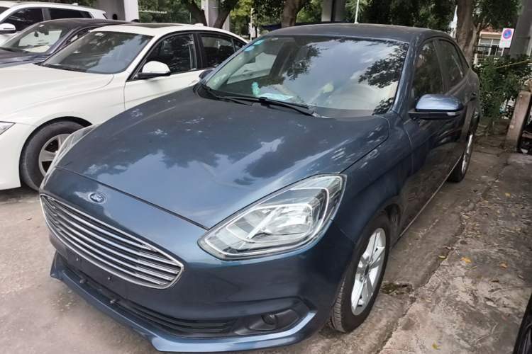 Used Ford Escort 2019 1.5L Automatic Enjoyment Model Guazi used car, China used car export, Used car for sale, Used Ford cars, Cheapest cars for sale