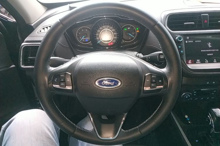 Used Ford Escort 2019 Revised Version 1.5L Automatic Enjoyment Type China VI Standard Steering Wheel