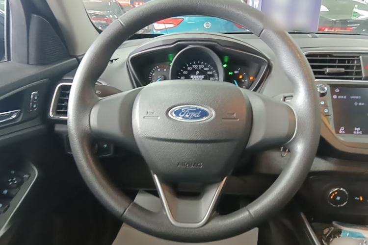 Used Ford Escort 2019 1.5L Automatic ZhiXiang Model Steering Wheel