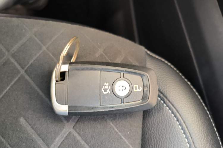 Used Ford Escort 2019 Revised Version 1.5L Automatic Enjoyment Type China VI Standard Vehicle Key