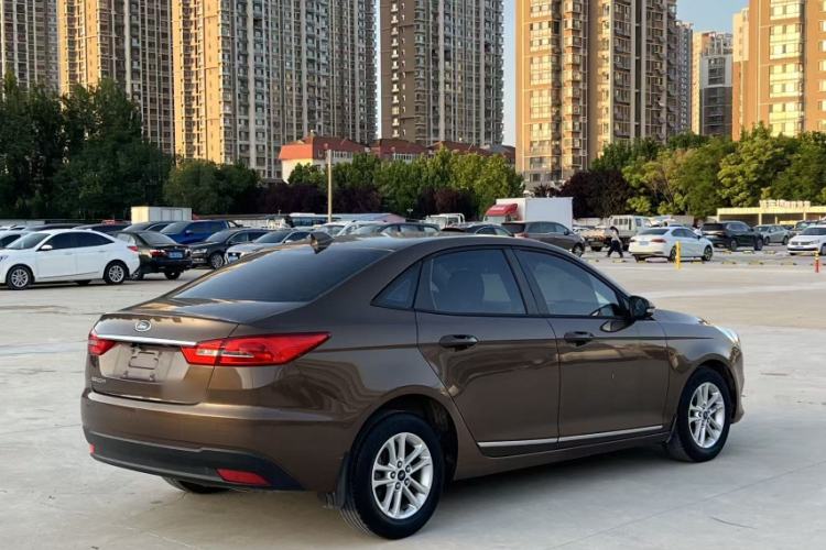 Used Ford Escort 2019 1.5L Automatic ZhiXiang Model Exterior 5