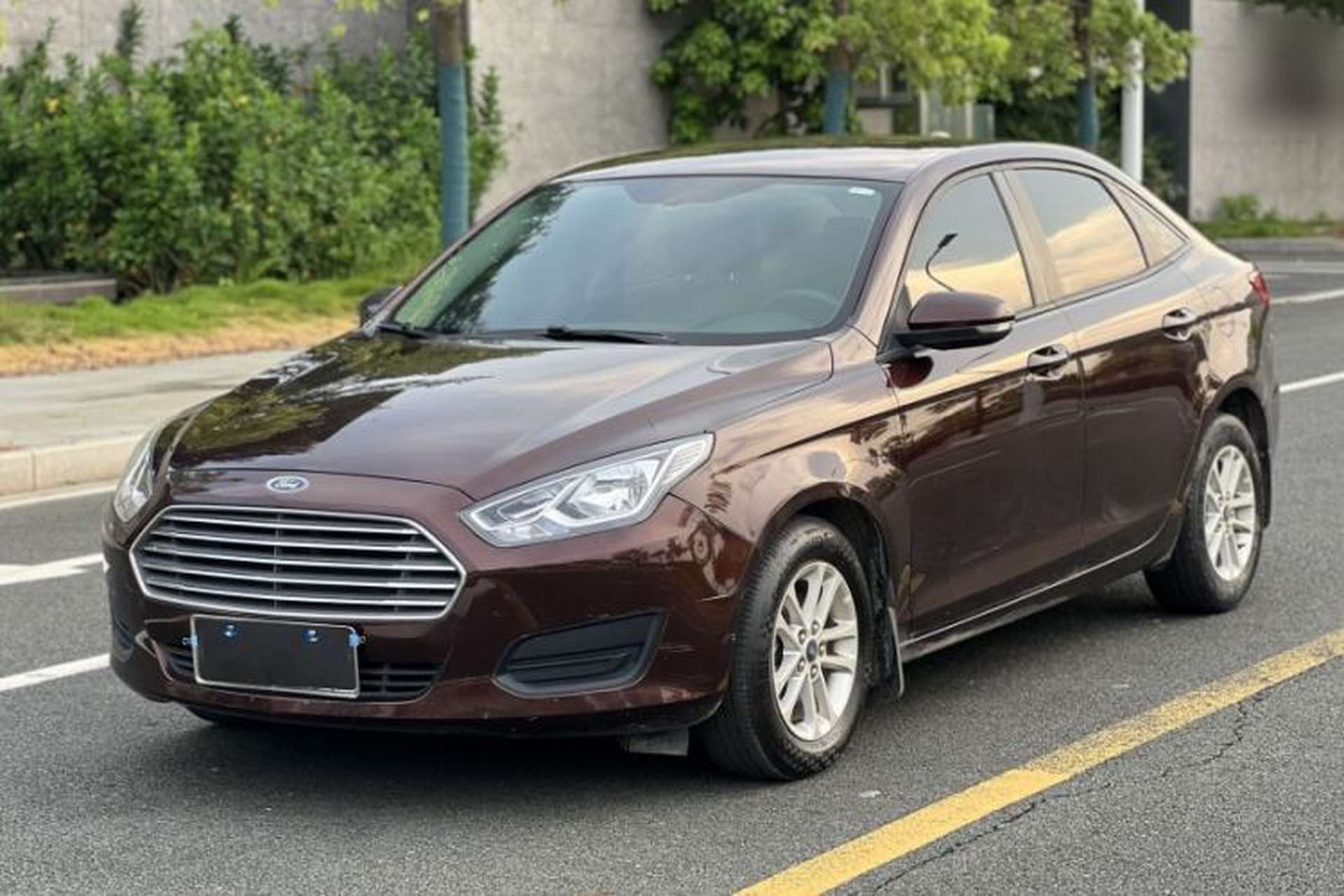 Used Ford Escort 2019 Revised 1.5L Automatic ZhiXiang Version China VI Standard Front Left 45 Deg