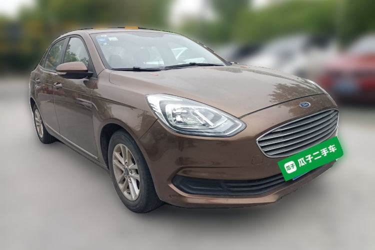 Used Ford Escort 2019 Revised Version 1.5L Manual Quality Enjoyment Type China V Standard Front Right 45 Deg