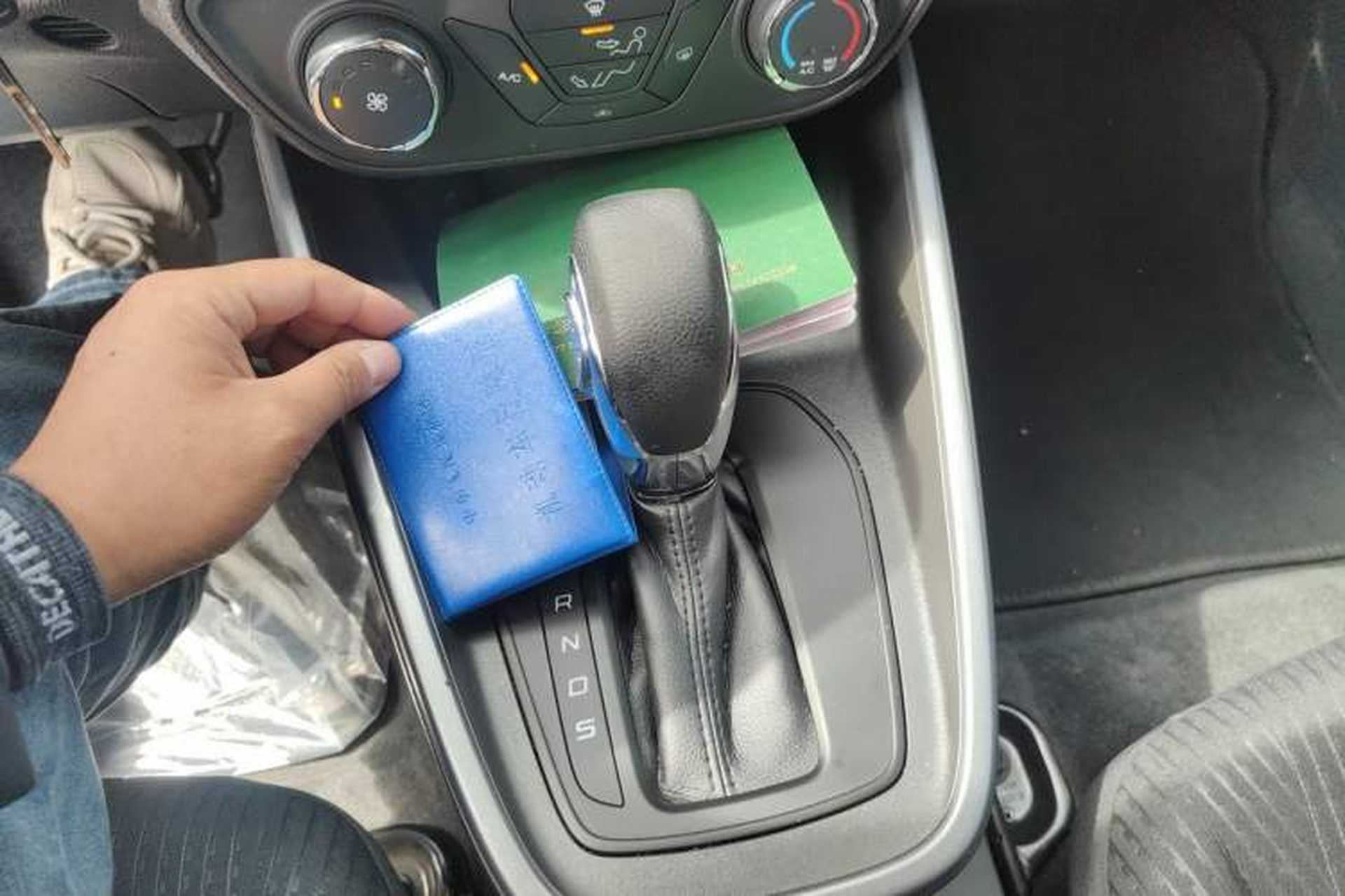 Used Ford Escort 2019 Revised 1.5L Automatic ZhiXiang Version (Tire Pressure Monitoring) China VI Standard Gear Lever