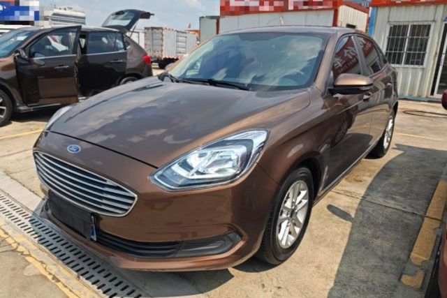 Ford Escort 2019 1.5L Manual ZhiXiang Version usado
