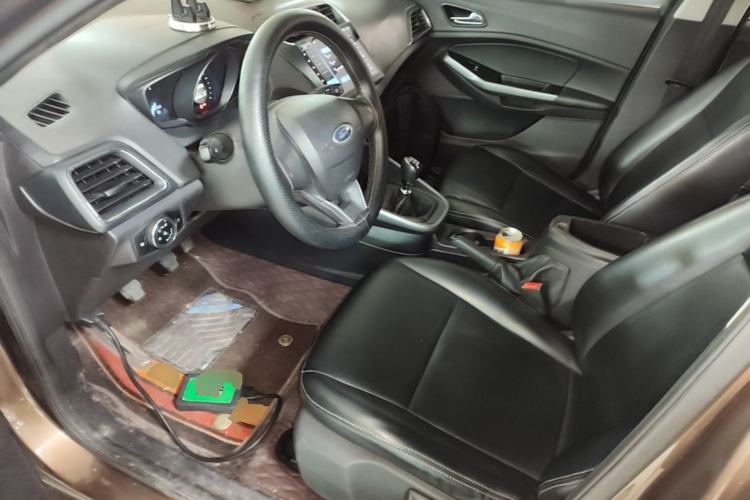 Used Ford Escort 2019 Revised Version 1.5L Manual Quality Enjoyment Type China VI Standard Left Front Seat