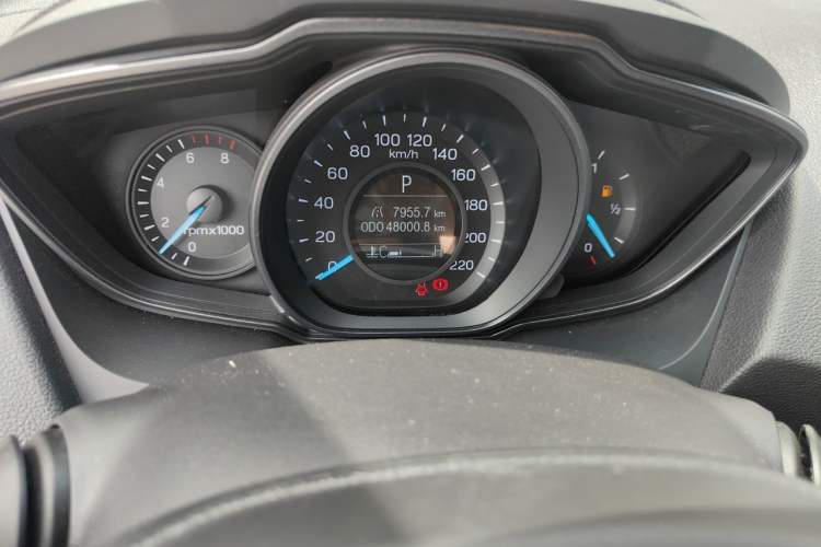 Used Ford Escort 2019 Revised 1.5L Automatic ZhiXiang Version (Tire Pressure Monitoring) China VI Standard Odometer Close Up