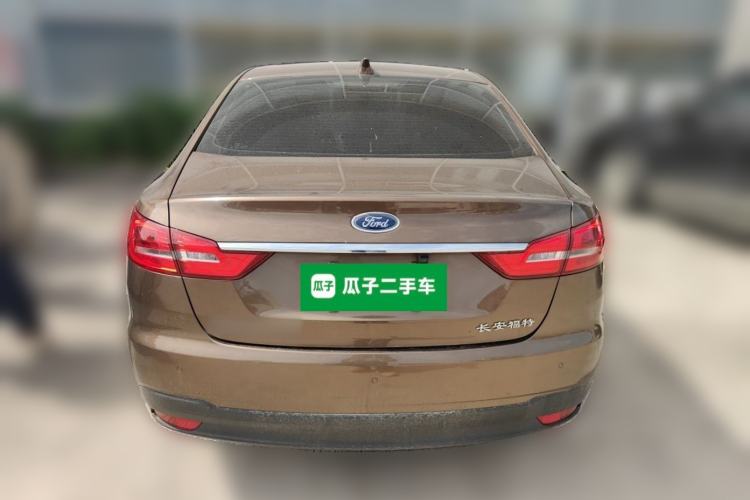 Used Ford Escort 2019 Revised 1.5L Automatic ZhiXiang Version (Tire Pressure Monitoring) China VI Standard Rear