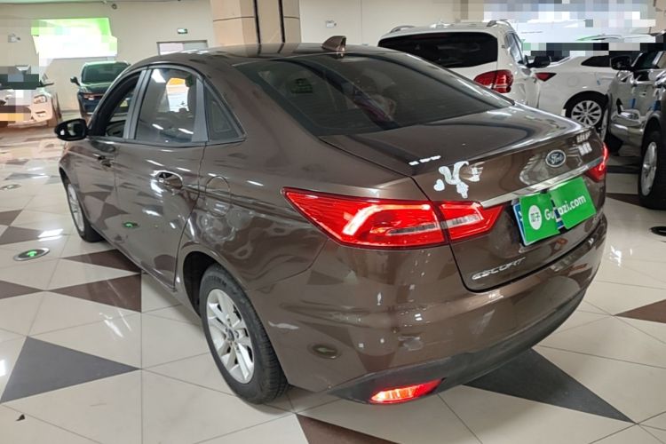 Used Ford Escort 2019 Revised Version 1.5L Manual Quality Enjoyment Type China VI Standard Rear Left 45 Deg