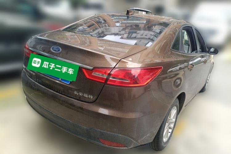 Used Ford Escort 2019 Revised Version 1.5L Manual Quality Enjoyment Type China VI Standard Rear Right 45 Deg