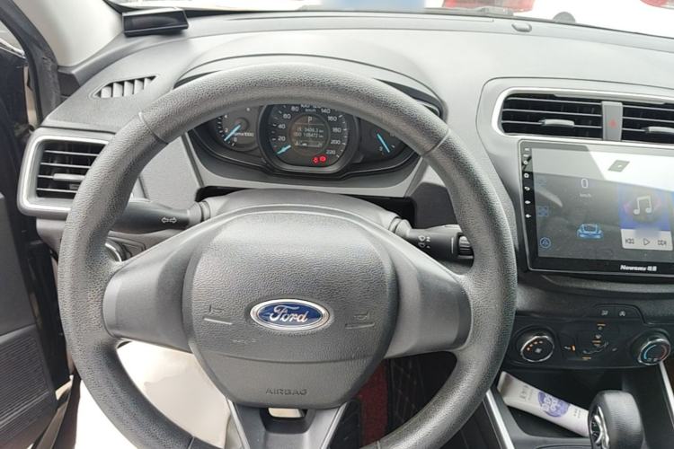 Used Ford Escort 2019 1.5L Automatic ZhiXiang Model Steering Wheel
