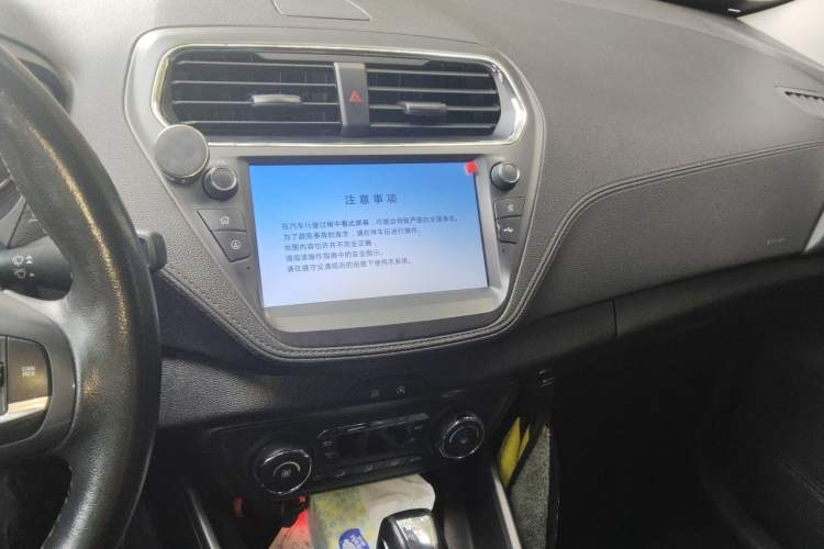 Used Ford Escort 2019 Revised Version 1.5L Automatic Enjoyment Type China VI Standard Audio And AC Panel