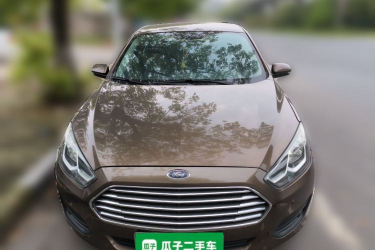 Used Ford Escort 2019 Revised 1.5L Automatic ZhiXiang Version (Tire Pressure Monitoring) China VI Standard Front