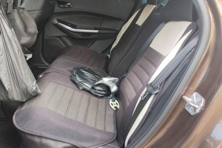 Used Ford Escort 2019 Revised Version 1.5L Automatic Enjoyment Type China VI Standard Left Rear Seat