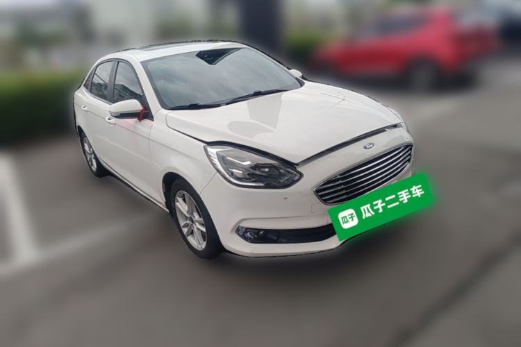 Used Ford Escort 2019 Revised Version 1.5L Automatic Enjoyment Type China VI Standard Front Right 45 Deg